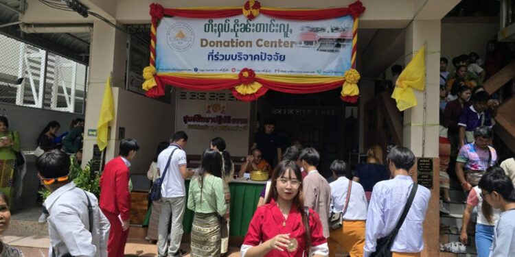 “อิ่มบุญแบบไทยใหญ่! ยกพลร่วมเวียนเทียนวันอาสาฬหบูชาที่วัดใหม่สาธุประดิษฐ์ พระราม 3”