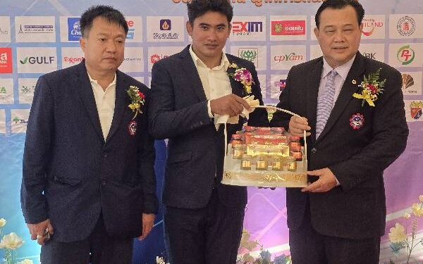 สมชาย จรรยา ส่งผู้แทน “สุรเดช มณีไพศาลสกุล” ร่วมแสดงความยินดี 60 ปี สมาคมสื่อภูมิภาค – “วันมูฮัมหมัดนอร์” เปิดงานยิ่งใหญ่ สื่อทั่วประเทศร่วมคับคั่ง