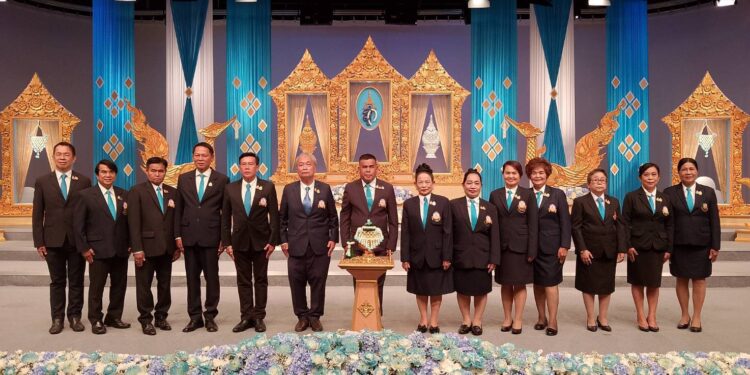 ชพด. : HDUT บันทึกเทปถวายพระพร สมเด็จพระนางเจ้าสิริกิติ์ พระบรมราชินีนาถ พระบรมราชชนนีพันปีหลวง ณ ททบ.5