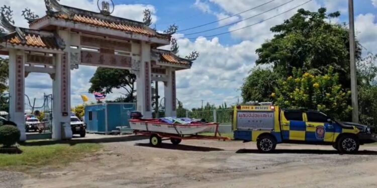 ทีมบรรเทาสาธารณภัยมูลนิธิป่อเต็กตึ๊ง เร่งเดินทางลงพื้นที่ จ.เพชรบูรณ์ เพื่อช่วยเหลือประชาชนที่ประสบอุทกภัยน้ำท่วม