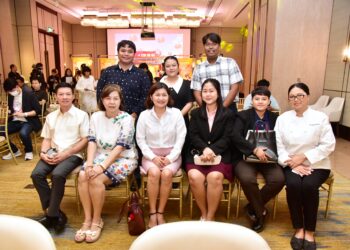 ดีพร้อม ผนึกกำลัง มทร.ธัญบุรี เปิดตัว “หลักสูตรเชฟอาหารไทยมืออาชีพ หลักสูตรพิเศษอาหารเจ” ปั้นเชฟรุ่นใหม่ ยกระดับสู่เศรษฐกิจสร้างสรรค์