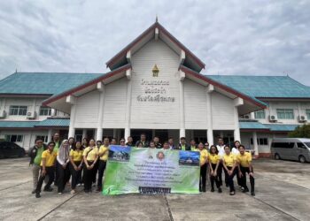 “บิ๊กหยิม” นำทีมส่งมอบของบริจาคในโครงการ “เพิ่มแต้มบุญ ปันน้ำใจ” แก่ประชาชนผู้ได้รับผลกระทบจากเหตุไม่สงบชายแดนไทย-กัมพูชา จังหวัดศรีสะเกษ