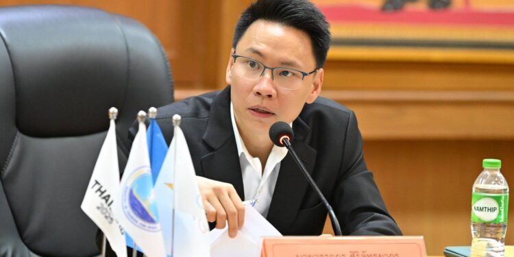 อรรถกร ศิริลัทยากร รมว.กระทรวงการท่องเที่ยวและกีฬา เชื่อมั่นนักกีฬาไทยจะนำเอกลักษณ์ไทยไปเผยแพร่ในศึกเอเชี่ยนยูธเกมส์ ครั้งที่ 3