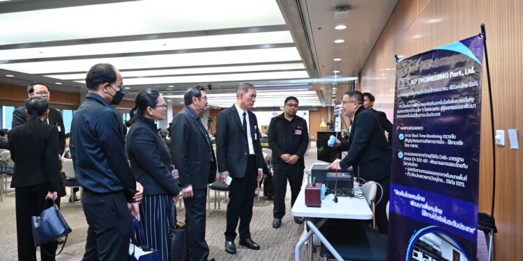 กมธ. ICT วุฒิสภา จัดสัมมนา “20 ปี ที่รอคอย … การเปลี่ยนผ่านวิทยุท้องถิ่นสู่ระบบใบอนุญาต” มุ่งส่งเสริมให้สื่อท้องถิ่นเป็นพลังของประชาชนอย่างแท้จริง