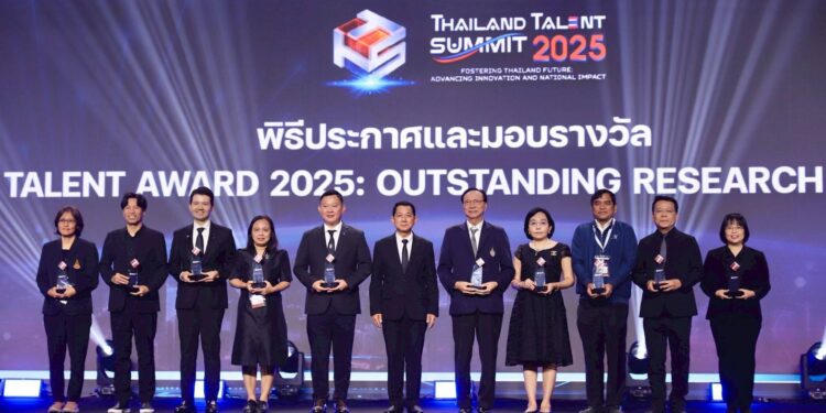 กรมวิทยาศาสตร์บริการ รับรางวัล Thailand Talent Award 2025 พร้อมโชว์ผลงานวิจัยสู่การใช้ประโยชน์จริงในเวทีระดับประเทศ