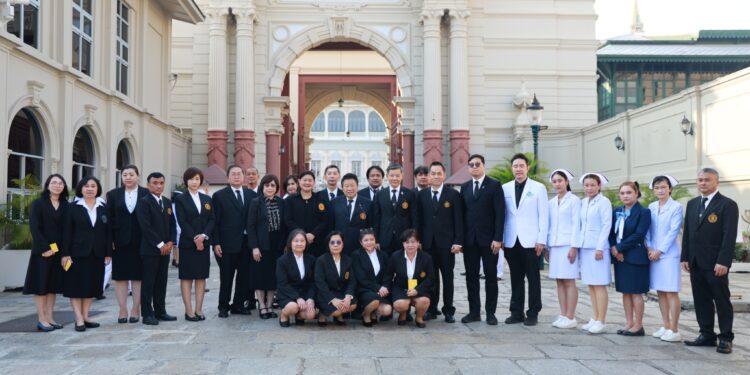 มูลนิธิป่อเต็กตึ๊ง ร่วมลงนามถวายพระพร พระบาทสมเด็จพระเจ้าอยู่หัว และสมเด็จพระนางเจ้าฯ พระบรมราชินี เนื่องในโอกาสวันขึ้นปีใหม่ พุทธศักราช 2569