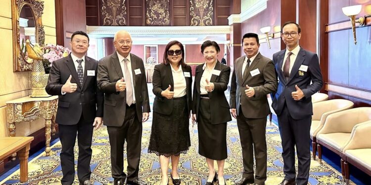 กอ.รมน. ผนึกพลังผู้นำทุกภาคส่วน เปิด พคบ.17 เสริมเครือข่ายความมั่นคงชาติ เดินหน้าเชิงบูรณาการ