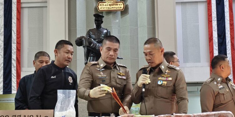 สืบสวนนครบาล 1 ยึดยาเสพติดล็อตใหญ่ เครือข่ายภาคเหนือ พร้อมของกลางไอซ์ กว่า 100 กิโลกรัม