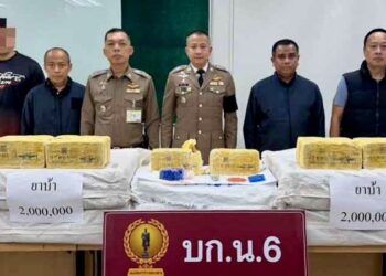 สืบนครบาล 6 เปิดปฏิบัติการฟ้าสาง ล็อกหนุ่มแก๊งอาจารย์บี ขนยาบ้า 2 ล้านเม็ด ซุกเก๋งดำกลางสมุทรปราการ เร่งขยายผลลากทั้งเครือข่าย