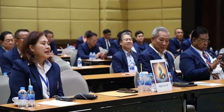 ถอดรหัส ‘อำนาจรัฐ’ ปั้น CEO รุ่นใหม่เข้าใจกลไกการเมือง ‘สมคิด เลิศไพฑูรย์’ ติวเข้มหลักนิติรัฐ ณ เวที CEO CONNEXT