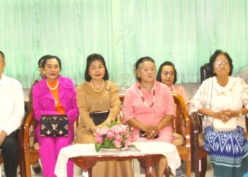 โรงเรียนวัดมะลิ มอบทุนธรรมศึกษาและแจกข้าวสารอาหารแห้ง