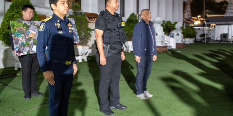 “สืบนครบาล” จับมือ “ป.ป.ส.” เปิดยุทธการท้าตาย บุกเจาะกำแพงสลัมหลังวัดรวก ทลายรังลับเครือข่ายยานรก-ผลิตแบงก์เก๊ ตระเวนตุ๋นชาวบ้านยามวิกาล