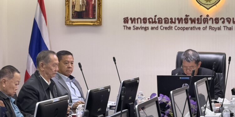 พล.ต.อ.อัคราเดช พิมลศรี ที่ปรึกษา สอ.ตร.ร่วมประชุมคณะกรรมการดำเนินการสหกรณ์ออมทรัพย์ สำนักงานตำรวจแห่งชาติ (ชุดที่ 47) ครั้งที่ 9