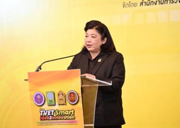 วช. – สอศ. ร่วมบ่มเพาะนักประดิษฐ์ในกลไก “TVET Smart Idea2Innovation” ภาคตะวันออกเฉียงเหนือ มุ่งเปลี่ยนไอเดียสู่นวัตกรรมพร้อมใช้” นำทีมอาชีวศึกษาตอบโจทย์ชุมชนและผู้ประกอบการ
