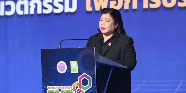 วช. ผนึกกำลัง สทนช. และ สอศ. ลงนาม MOU “พลิกอนาคประเทศไทย : ฝ่าวิกฤต PM2.5 ภาคเหนือ สู่ความมั่นคงน้ำทั่วไทย” ในงาน Thailand Research Expo 2026