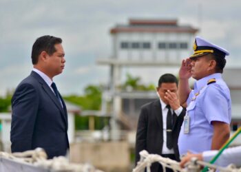 “สรรเพชญ” ชู ทุนมนุษย์คือหัวใจยกระดับพาณิชย์นาวีไทย เร่งผลิตบุคลากรมาตรฐาน IMO ป้อนตลาดแรงงานโลก เดินหน้าพัฒนาท่าเรือ-ร่องน้ำ-MSW เพิ่มขีดแข่งขันประเทศ