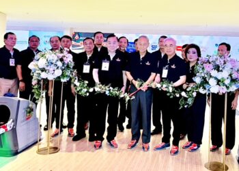 องคมนตรี เป็นประธานเปิดศึกโบว์ลิงการกุศล สมาคมพ่อตัวอย่างแห่งชาติ ประจำปี 2569 กระชับสัมพันธ์-ระดมทุนเพื่อสาธารณประโยชน์