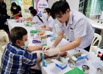 สหเวชฯ จุฬาฯ ลุยบ้านครัว! ผนึก 3 คณะตรวจสุขภาพเชิงรุก ชูโมเดล “สุขภาวะยั่งยืน”